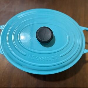 Le Creuset Caribbean Cast Iron Dutch Oven